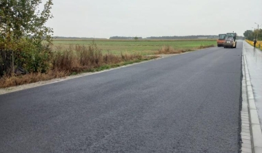 Powiatowa inwestycja &bdquo;Przebudowa drogi powiatowej nr 4545E Lutut&oacute;w &ndash; Świątkowice&rdquo;  idzie zgodnie z planem