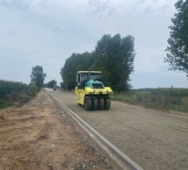 Przebudowa drogi na odcinku Radost&oacute;w Pierwszy - Czastary