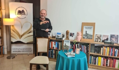 Spotkanie autorskie z Grzegorzem Szymańskim w Powiatowej Bibliotece Publicznej w Wieruszowie