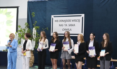Uroczyste zakończenie roku szkolnego maturzyst&oacute;w w powiecie wieruszowskim